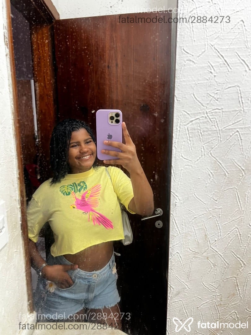 Acompanhante mulher morena (o) de olhos pretos em São Paulo - Pretaafrodisiac