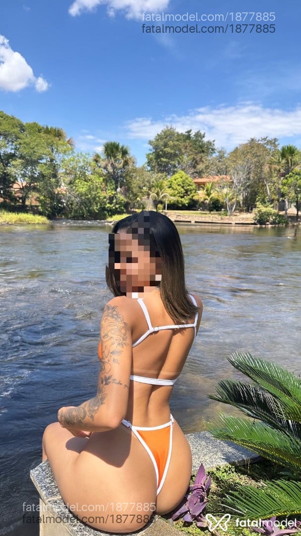 Acompanhante mulher loira (o) de olhos pretos em Brasília - Laís