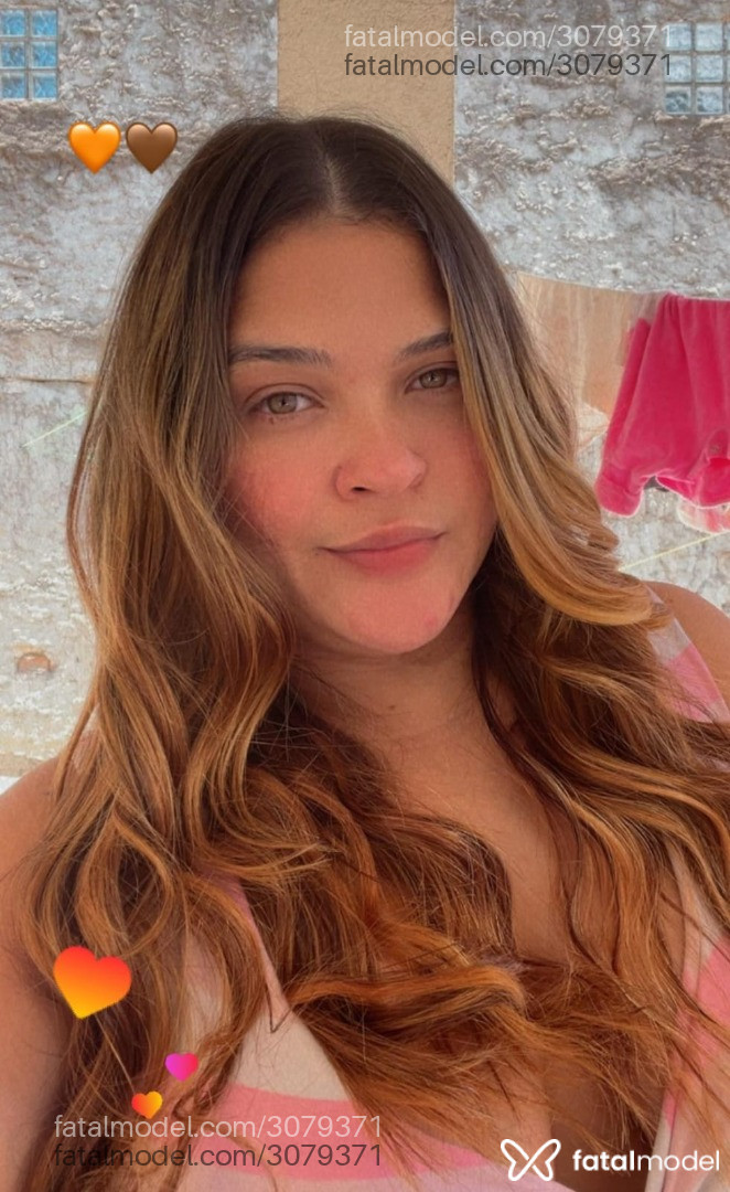 Acompanhante mulher loira (o) de olhos mel em São Paulo - Deyzi