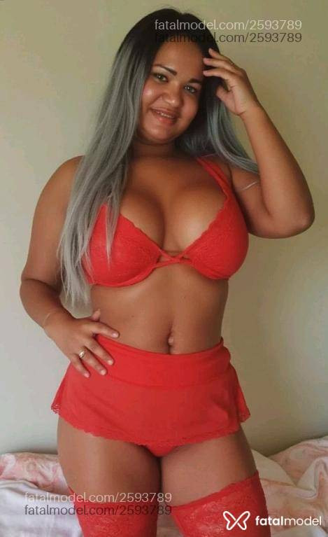 Acompanhante mulher loira (o) de olhos cinza em Virtual Acompanhante mulher loira (o) de olhos cinza em Virtual - Jujuzinha