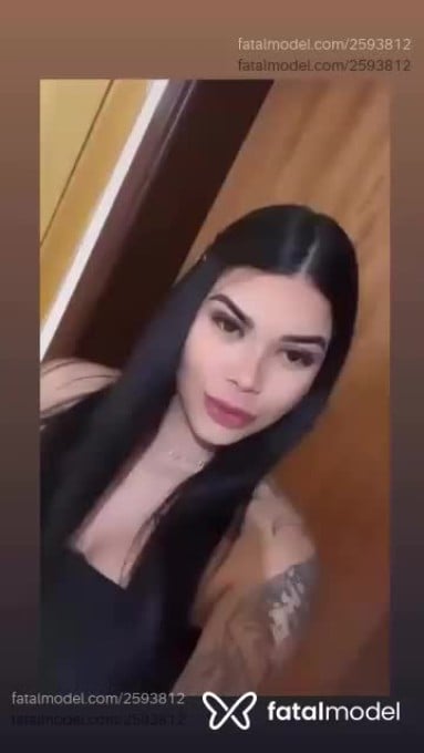 Acompanhante mulher com cabelo castanho de olhos castanhos em Paranavaí - Japonesa