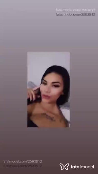 Acompanhante mulher com cabelo castanho de olhos castanhos em Paranavaí - Japonesa