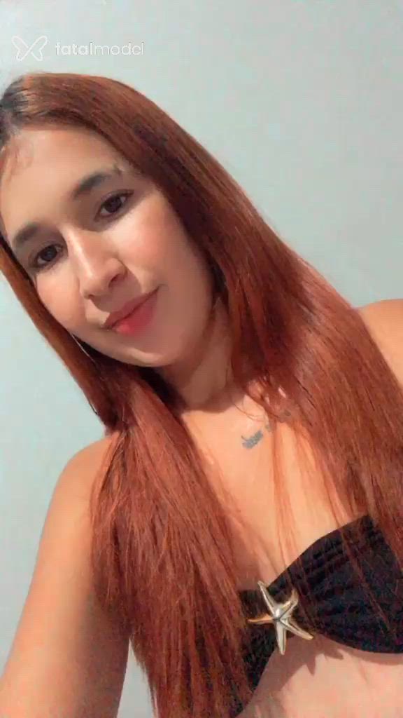 Acompanhante mulher ruiva (o) de olhos castanhos - Ruivaaah