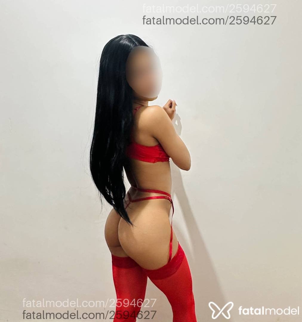 Acompanhante mulher morena (o) de olhos mel em Fortaleza Acompanhante mulher morena (o) de olhos mel em Fortaleza - Nicole Monteiro