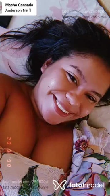 Acompanhante mulher morena (o) de olhos castanhos em Petrolina Acompanhante mulher morena (o) de olhos castanhos em Petrolina - Bruna