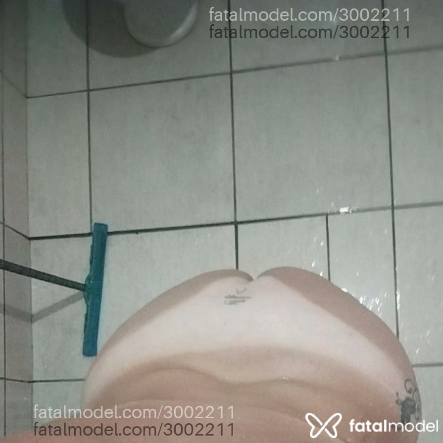 Acompanhante mulher morena (o) de olhos castanhos - Gabriela Acompanhante mulher morena (o) de olhos castanhos - Gabriela