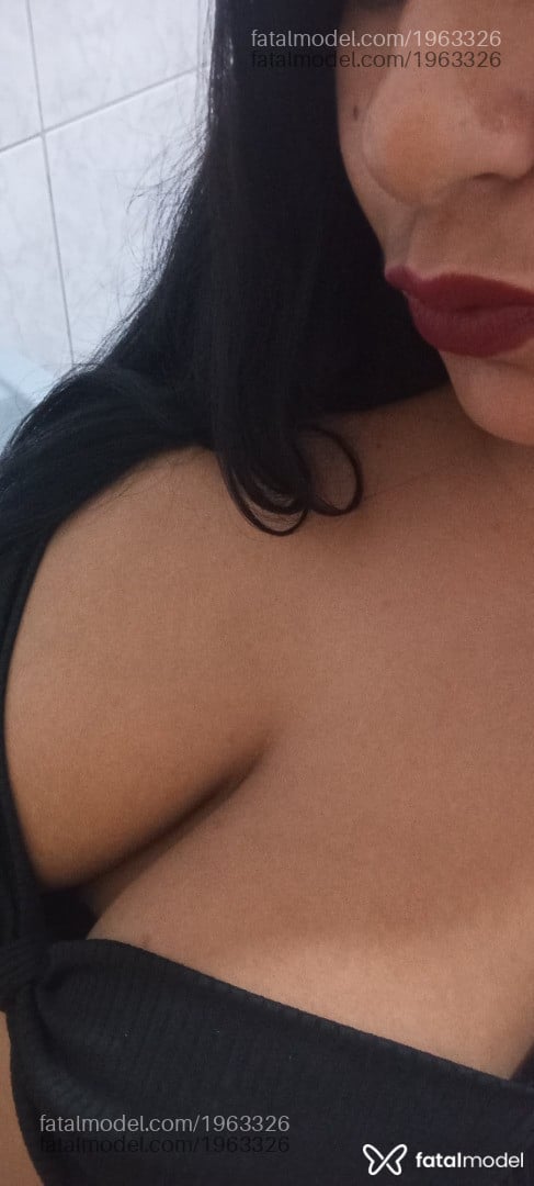 Acompanhante mulher com cabelo castanho de olhos mel em Taubaté - Nina