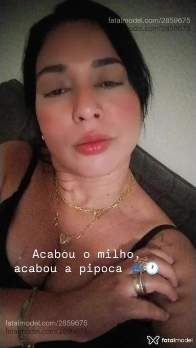 Acompanhante mulher morena (o) de olhos castanhos em Virtual Acompanhante mulher morena (o) de olhos castanhos em Virtual - Gabriela Oliveira