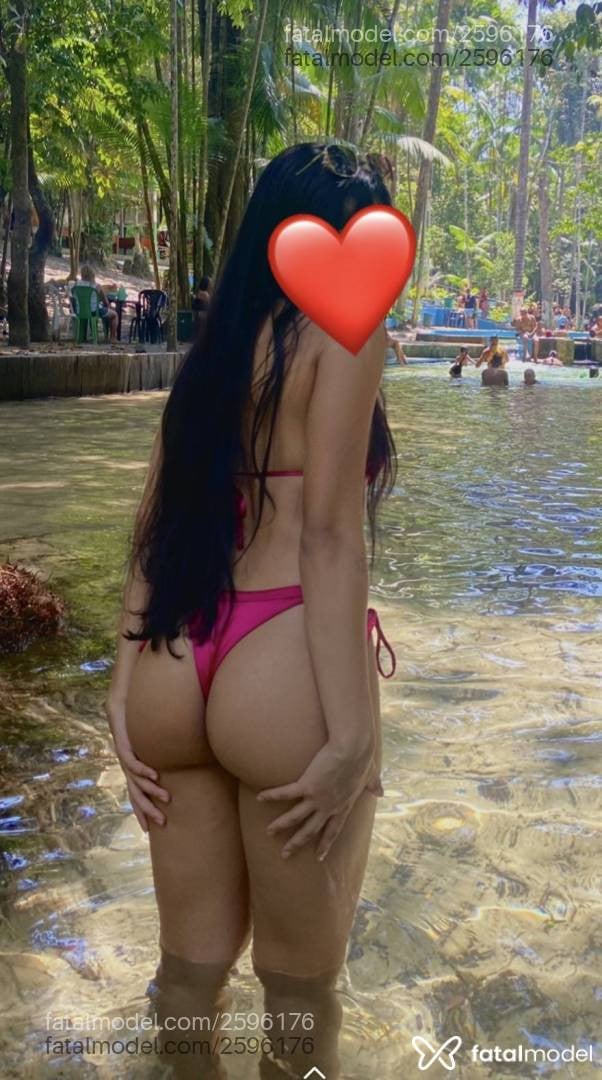 Acompanhante mulher morena (o) de olhos pretos - Angel Reis