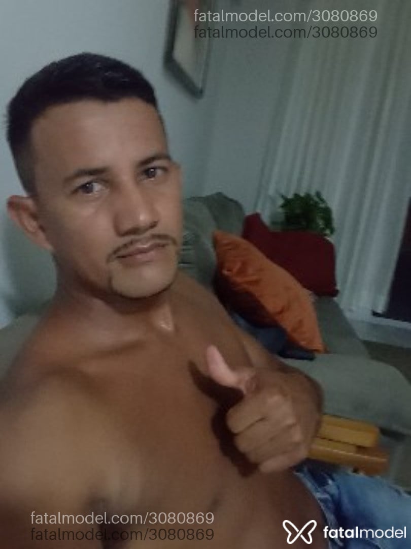Acompanhante homem morena (o) de olhos pretos em Praia Grande - Guilherme Santos