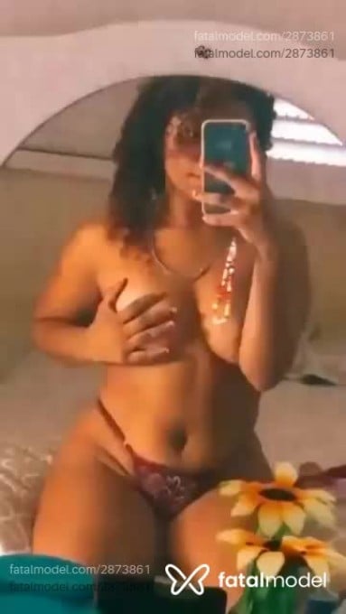 Acompanhante mulher morena (o) de olhos castanhos em Palmas - Débora