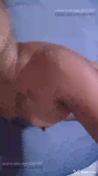 Acompanhante mulher morena (o) de olhos castanhos - Mikaella