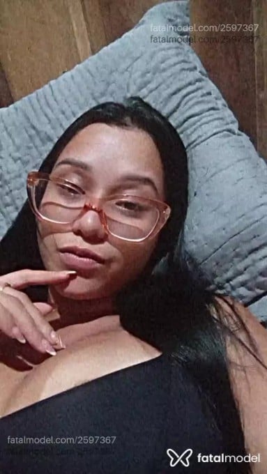 Acompanhante mulher com cabelo castanho de olhos castanhos em Mato Grosso Acompanhante mulher com cabelo castanho de olhos castanhos em Mato Grosso - Keysse