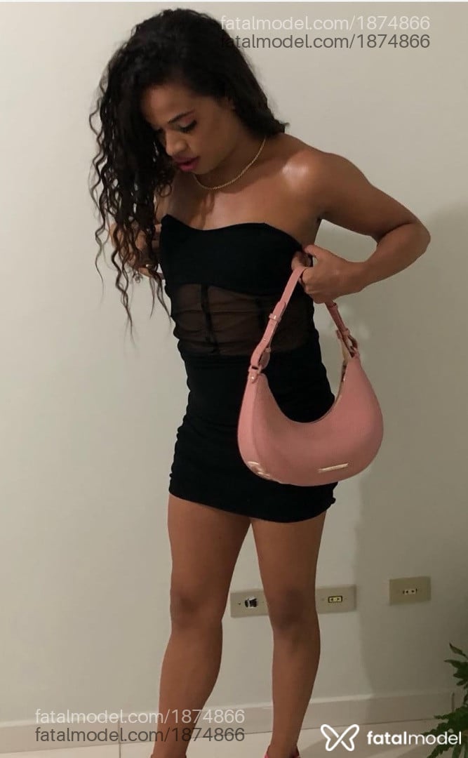 Acompanhante mulher trans morena (o) de olhos mel em Guarulhos - Stephannie
