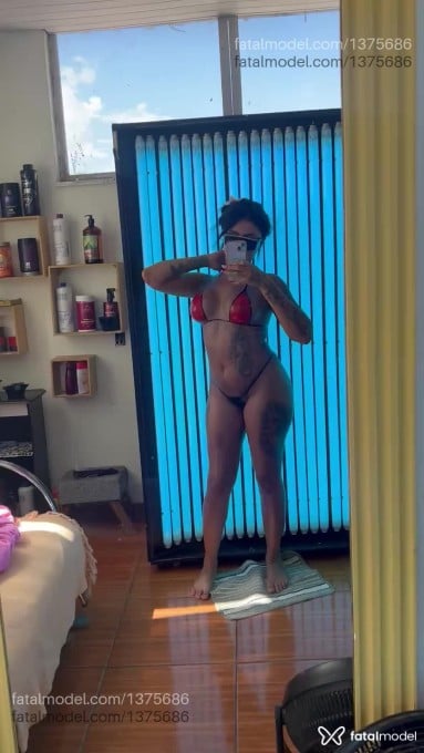 Acompanhante mulher morena (o) de olhos pretos em Belo Horizonte - Laila