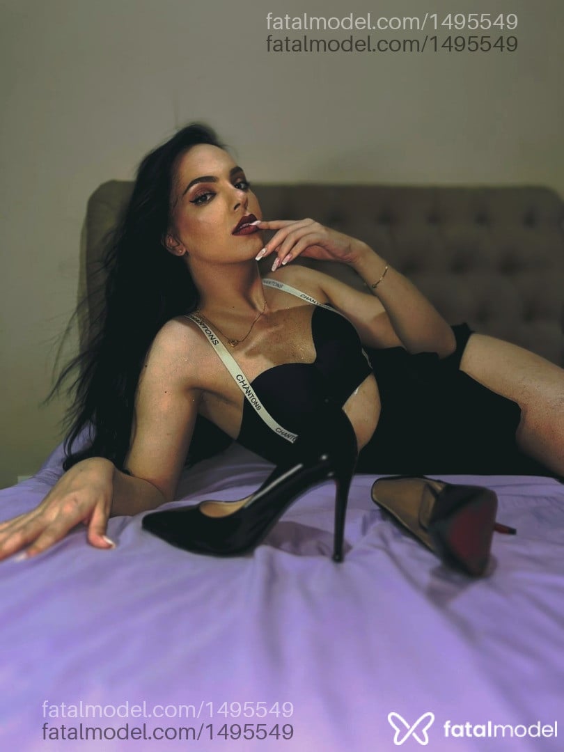 Acompanhante mulher trans morena (o) de olhos castanhos em Cascavel - Bella Angel