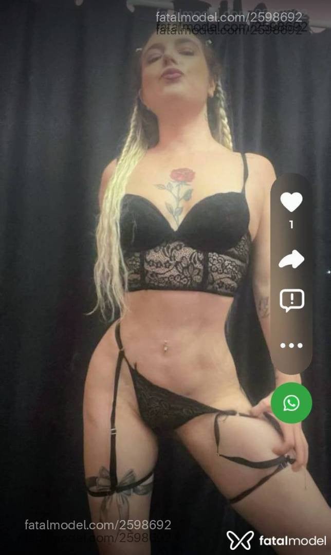 Acompanhante mulher loira (o) de olhos castanhos em São Paulo - Antonella Fiore