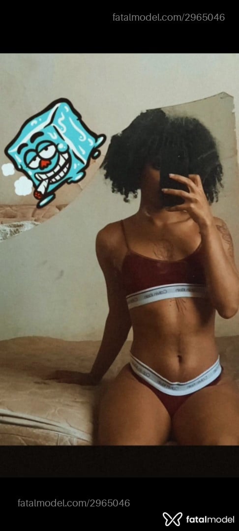 Acompanhante mulher trans morena (o) de olhos castanhos em Goiânia - Gabriela