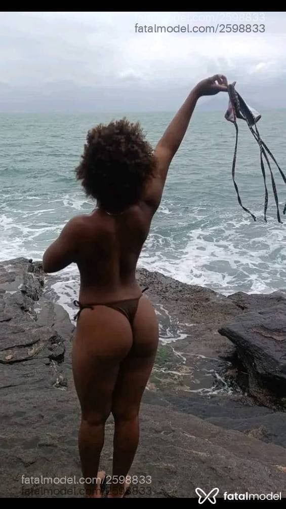Acompanhante mulher morena (o) de olhos castanhos em Congonhas - Crys Soares