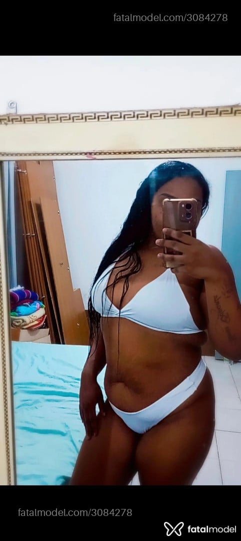 Acompanhante mulher morena (o) de olhos castanhos - Pretinhs Acompanhante mulher morena (o) de olhos castanhos - Pretinhs