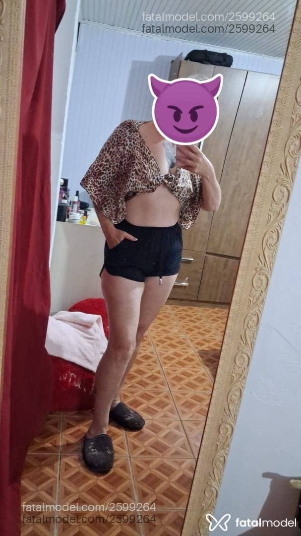 Acompanhante mulher loira (o) de olhos castanhos em Caxias do Sul - Stella