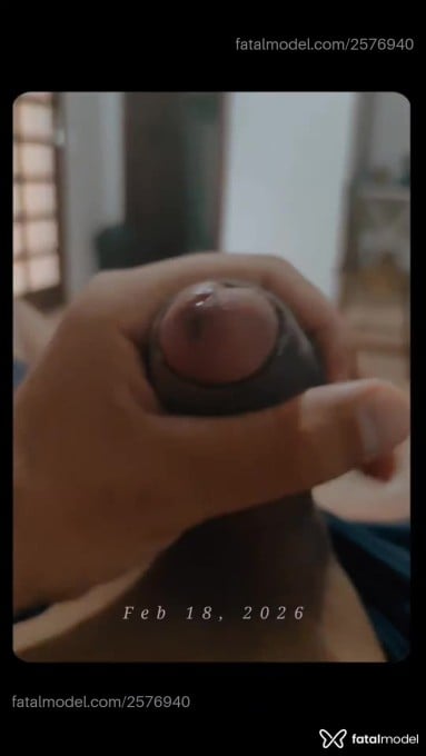 Acompanhante homem morena (o) de olhos azuis em Francisco Beltrão - João