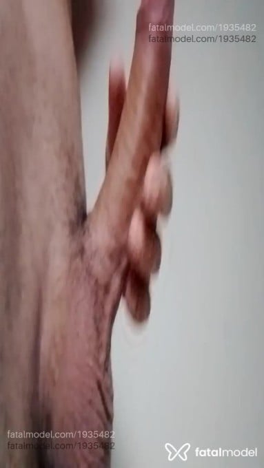 Acompanhante homem com cabelo castanho de olhos pretos em Confresa Acompanhante homem com cabelo castanho de olhos pretos em Confresa - Ricardo
