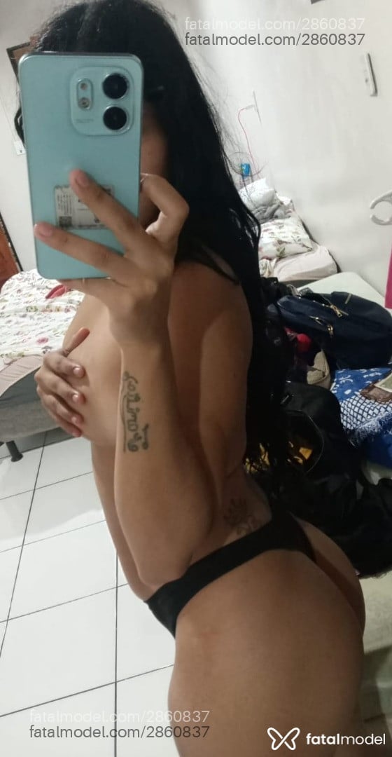 Acompanhante mulher morena (o) de olhos castanhos em Medicilândia - Valéria