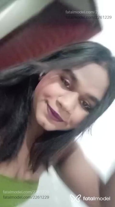 Acompanhante mulher trans morena (o) de olhos castanhos em Anápolis - Mikaelly