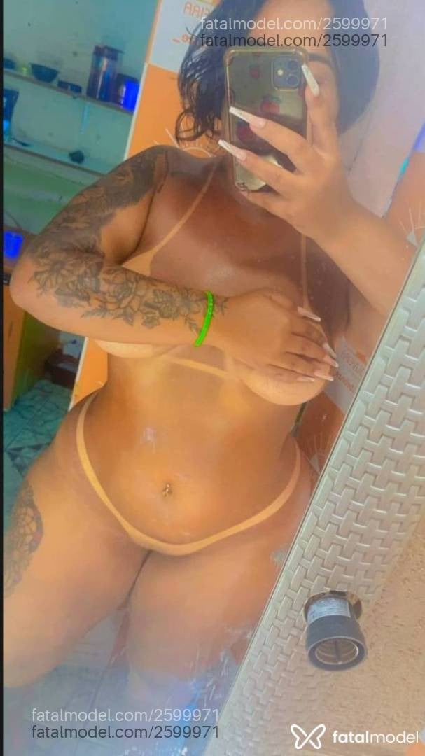 Acompanhante mulher morena (o) de olhos pretos em Volta Redonda - Penélope Charmosaa