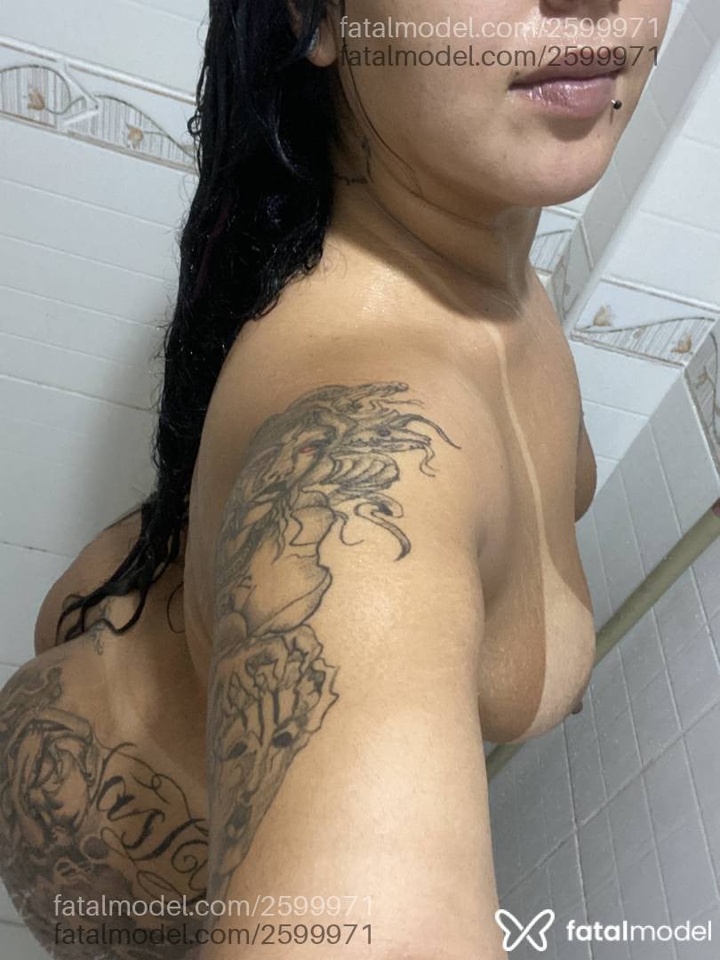 Acompanhante mulher morena (o) de olhos pretos em Volta Redonda - Penélope Charmosaa