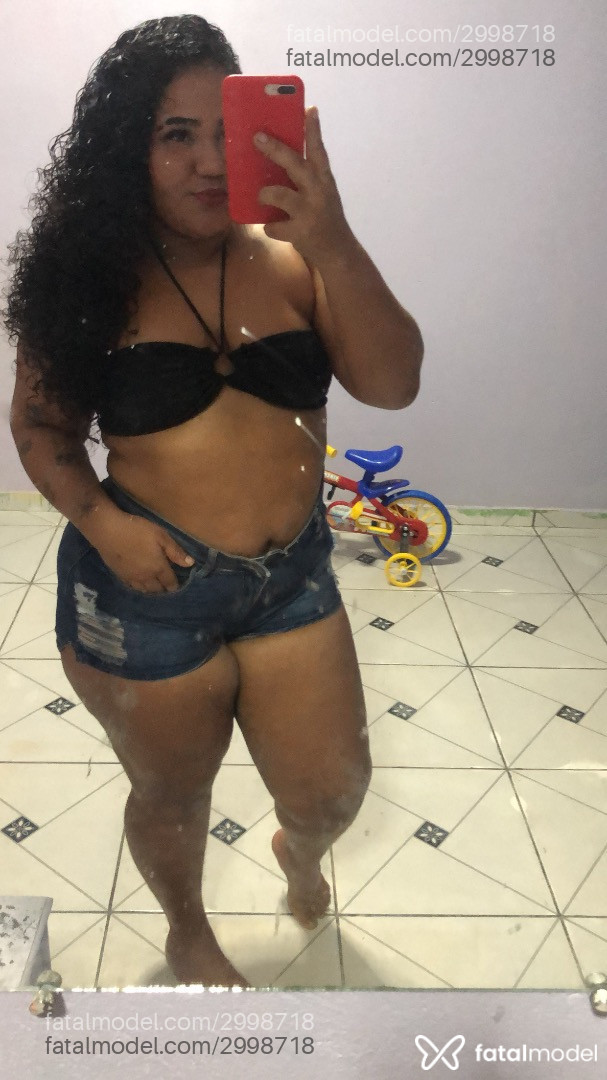 Acompanhante mulher morena (o) de olhos castanhos em Pacajá - Lauane