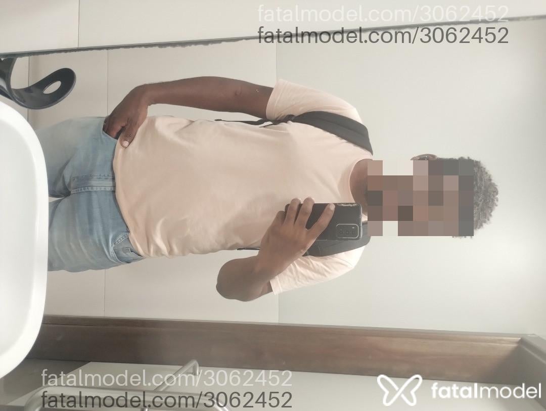 Acompanhante homem com cabelo castanho de olhos pretos em Salvador - Mohamed