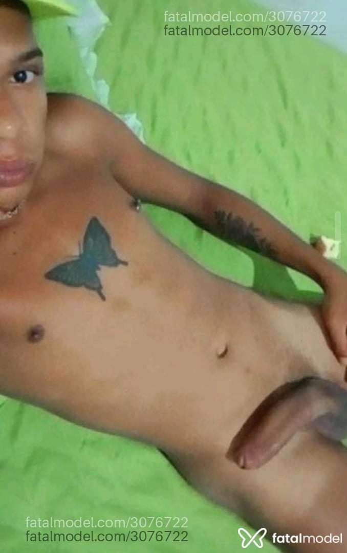 Acompanhante homem morena (o) de olhos castanhos em Vila Velha - Danilo