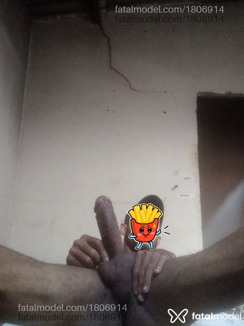 Acompanhante homem sem cabelo de olhos castanhos em Três Lagoas Acompanhante homem sem cabelo de olhos castanhos em Três Lagoas - Gean