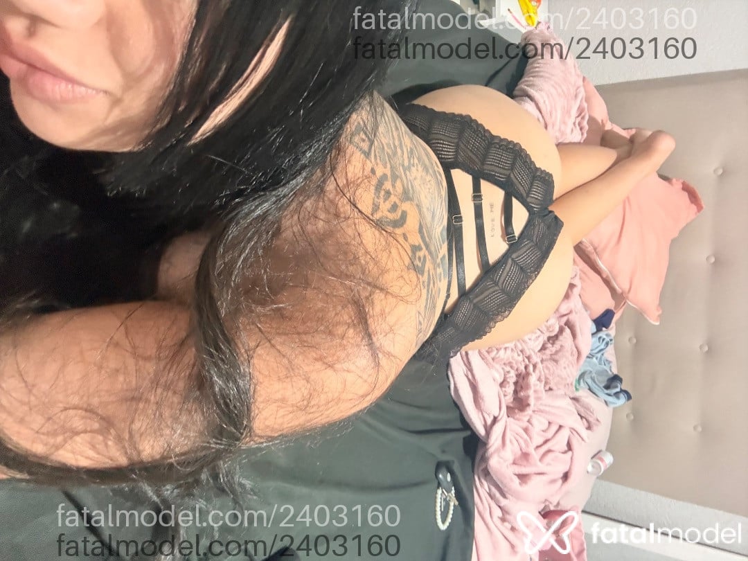 Acompanhante mulher loira (o) de olhos mel em São José - Lessa