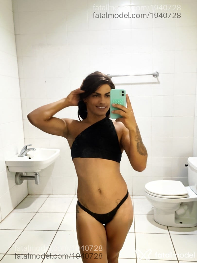 Acompanhante mulher trans morena (o) de olhos castanhos em Natal - Maryna Meirelles