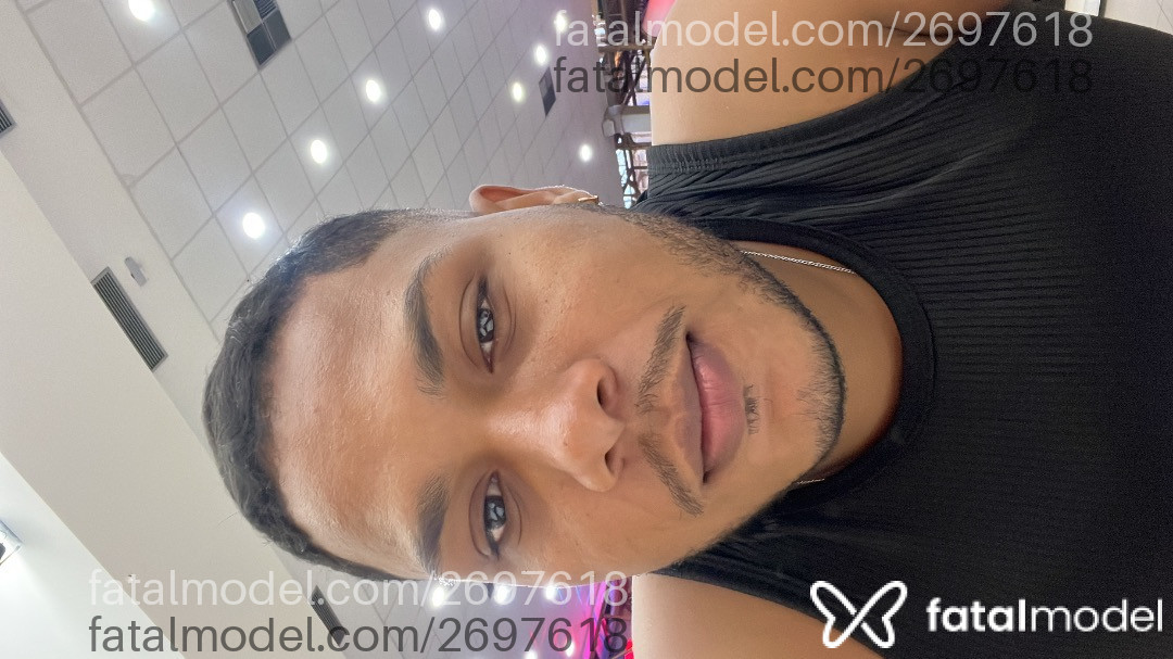Acompanhante homem morena (o) de olhos pretos - Wilk Santos Acompanhante homem morena (o) de olhos pretos - Wilk Santos