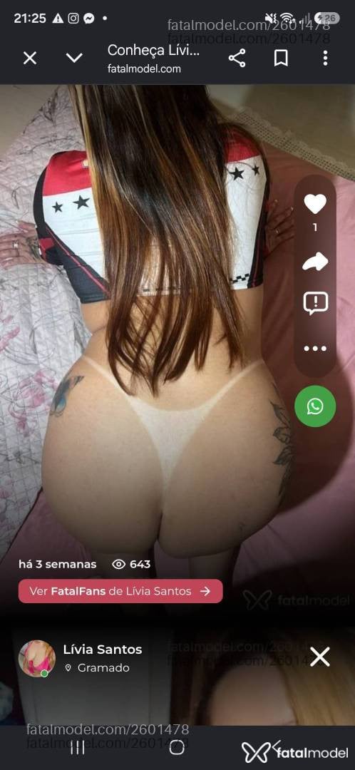 Acompanhante mulher loira (o) de olhos castanhos - Lívia Santos