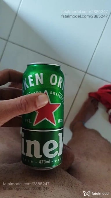 Acompanhante homem com cabelo castanho de olhos castanhos em Rio das Ostras - Ruivo