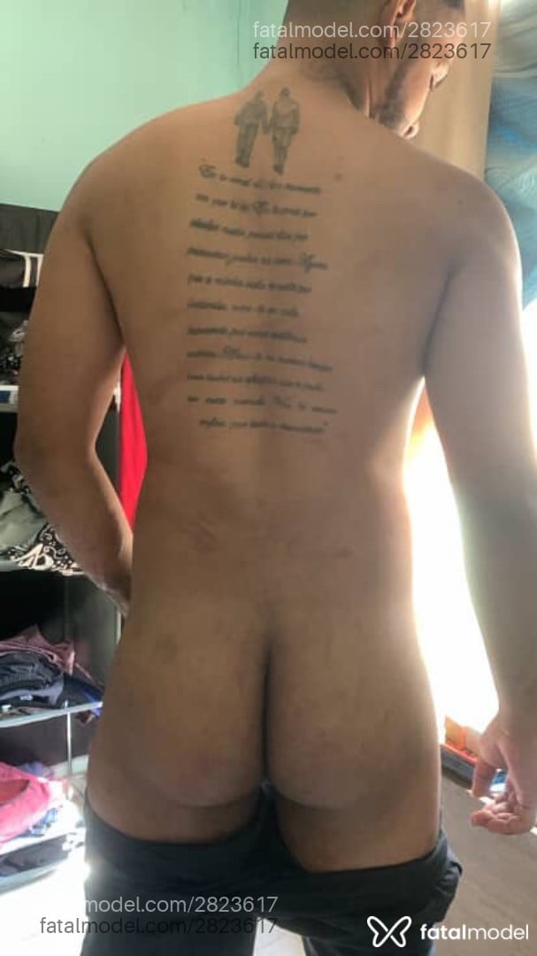 Acompanhante homem morena (o) de olhos pretos em Goiânia - Carlos Henrique