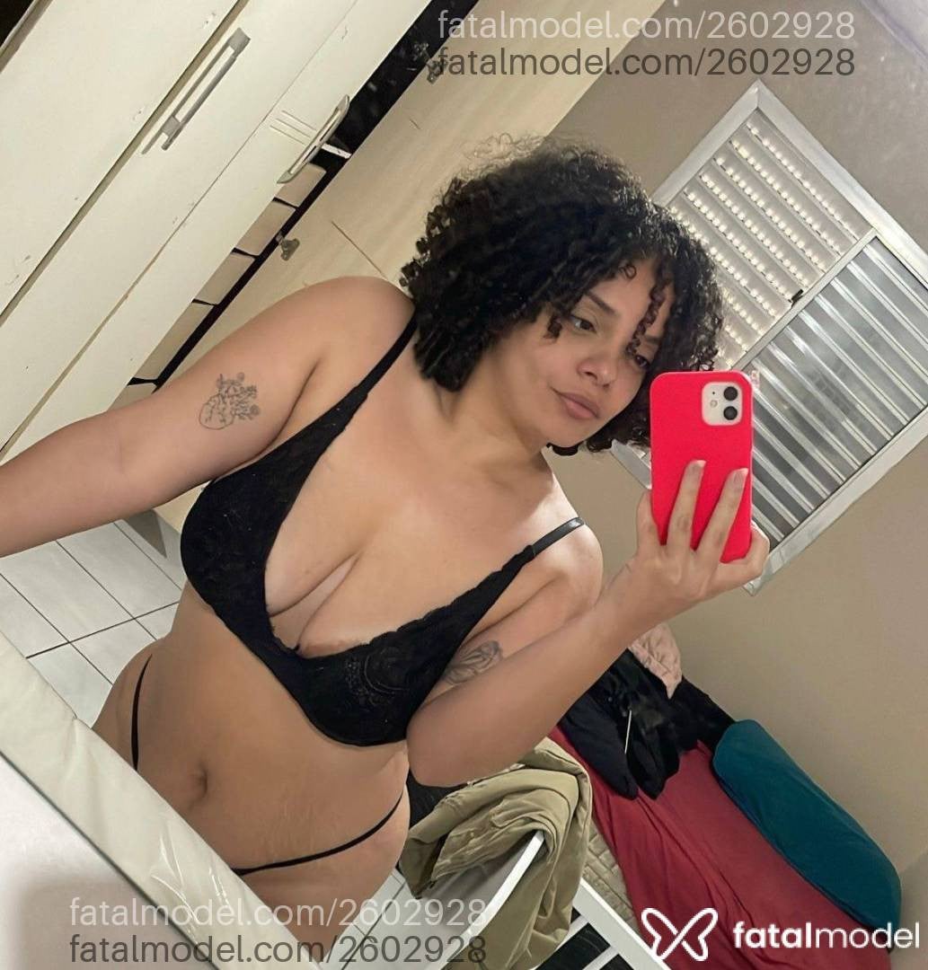 Acompanhante mulher com cabelo castanho de olhos castanhos em Virtual - Jana