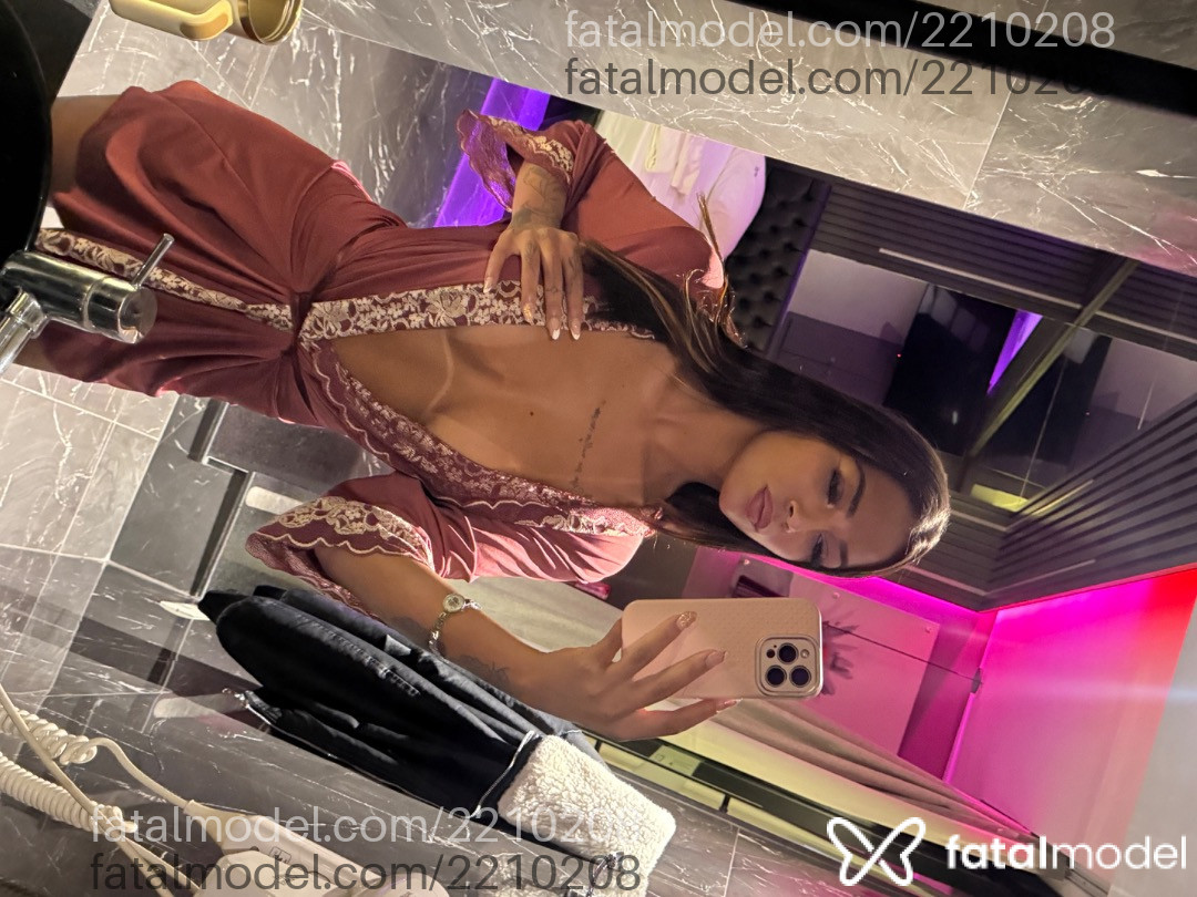 Acompanhante mulher morena (o) de olhos castanhos em São Paulo - Elisa Santos