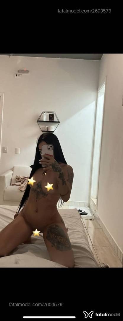 Acompanhante mulher morena (o) de olhos verdes - Mirella Campos