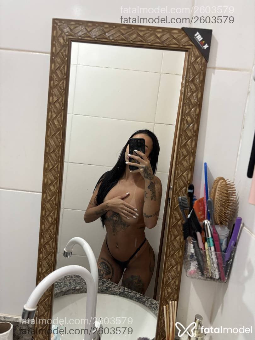 Acompanhante mulher morena (o) de olhos verdes em Uberlândia - Mirella Campos