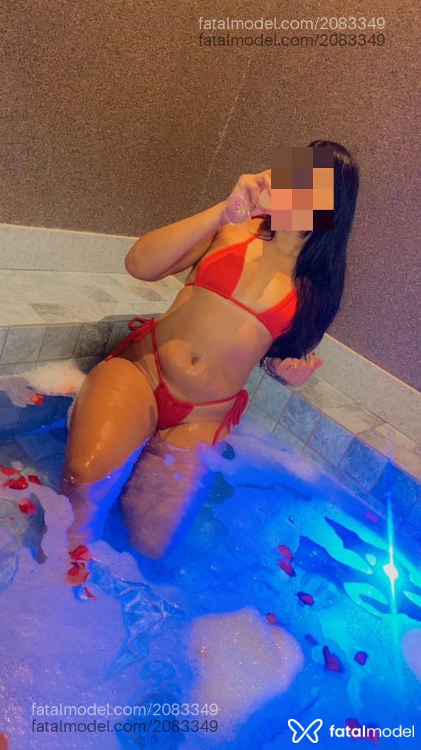 Acompanhante mulher com cabelo castanho de olhos pretos - Jéssica Acompanhante mulher com cabelo castanho de olhos pretos - Jéssica