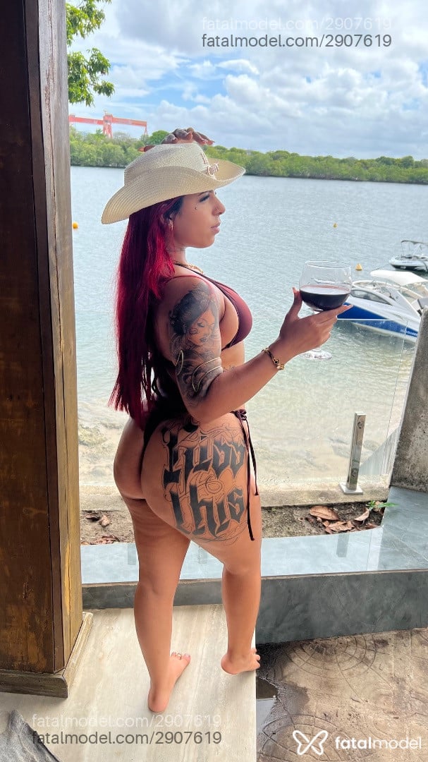 Acompanhante mulher ruiva (o) de olhos mel em Maceió - Karla Rubi