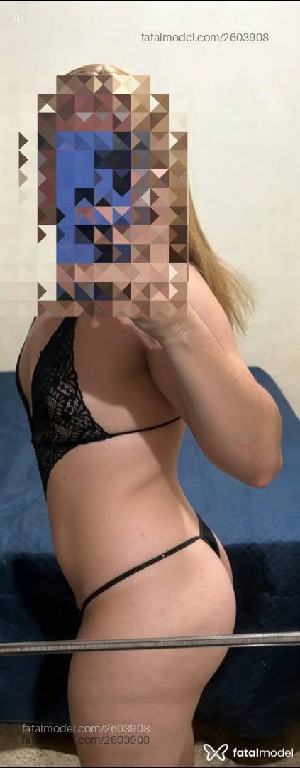 Acompanhante homem morena (o) de olhos castanhos - Jujusubmissa