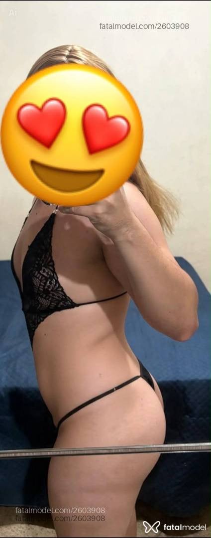 Acompanhante mulher trans morena (o) de olhos castanhos - Novinhoanapls
