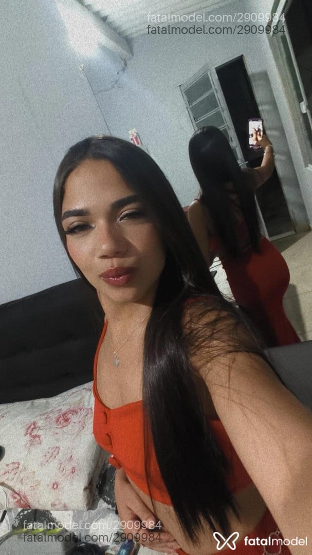 Acompanhante mulher morena (o) de olhos verdes em São José dos Campos - Isabela
